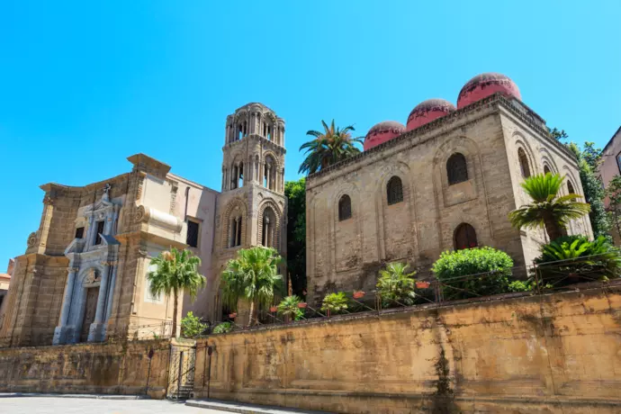 <img alt="" src="/user/pages/03.tours/palermo/maxw-6902.jpg?alt" />